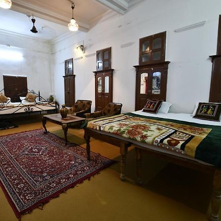 Jaswant Bhawan Home Stay جودبور المظهر الخارجي الصورة