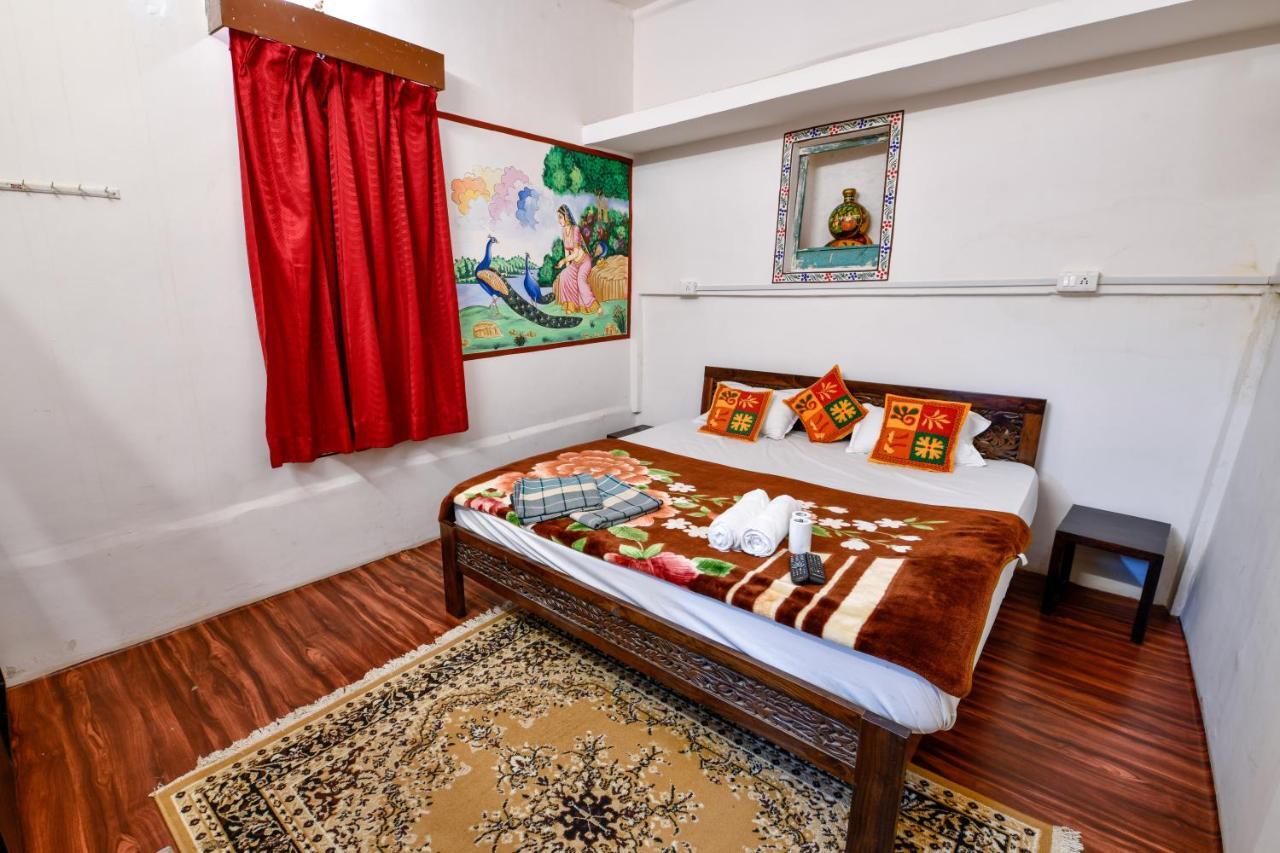 Jaswant Bhawan Home Stay جودبور المظهر الخارجي الصورة