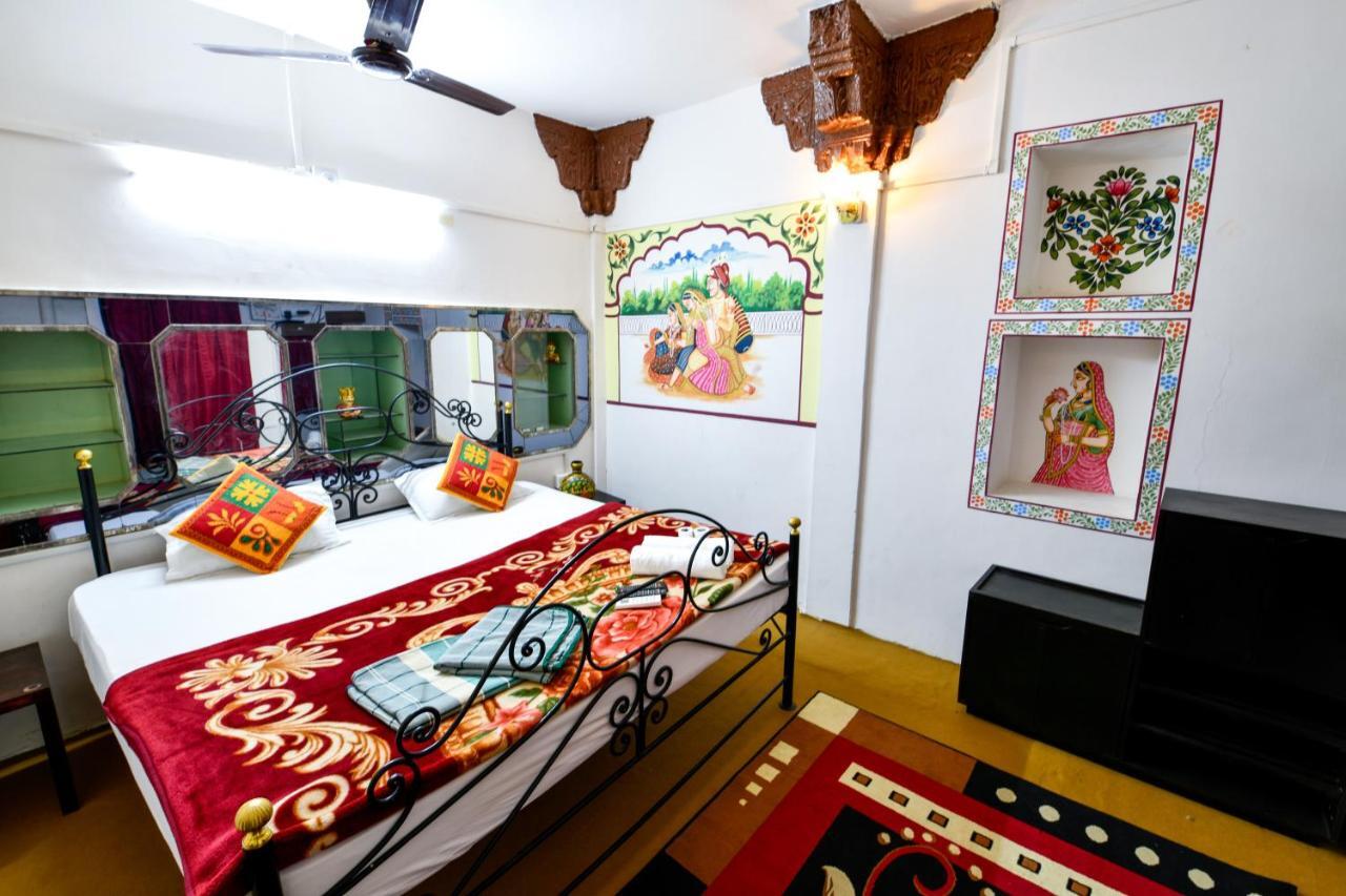 Jaswant Bhawan Home Stay جودبور المظهر الخارجي الصورة